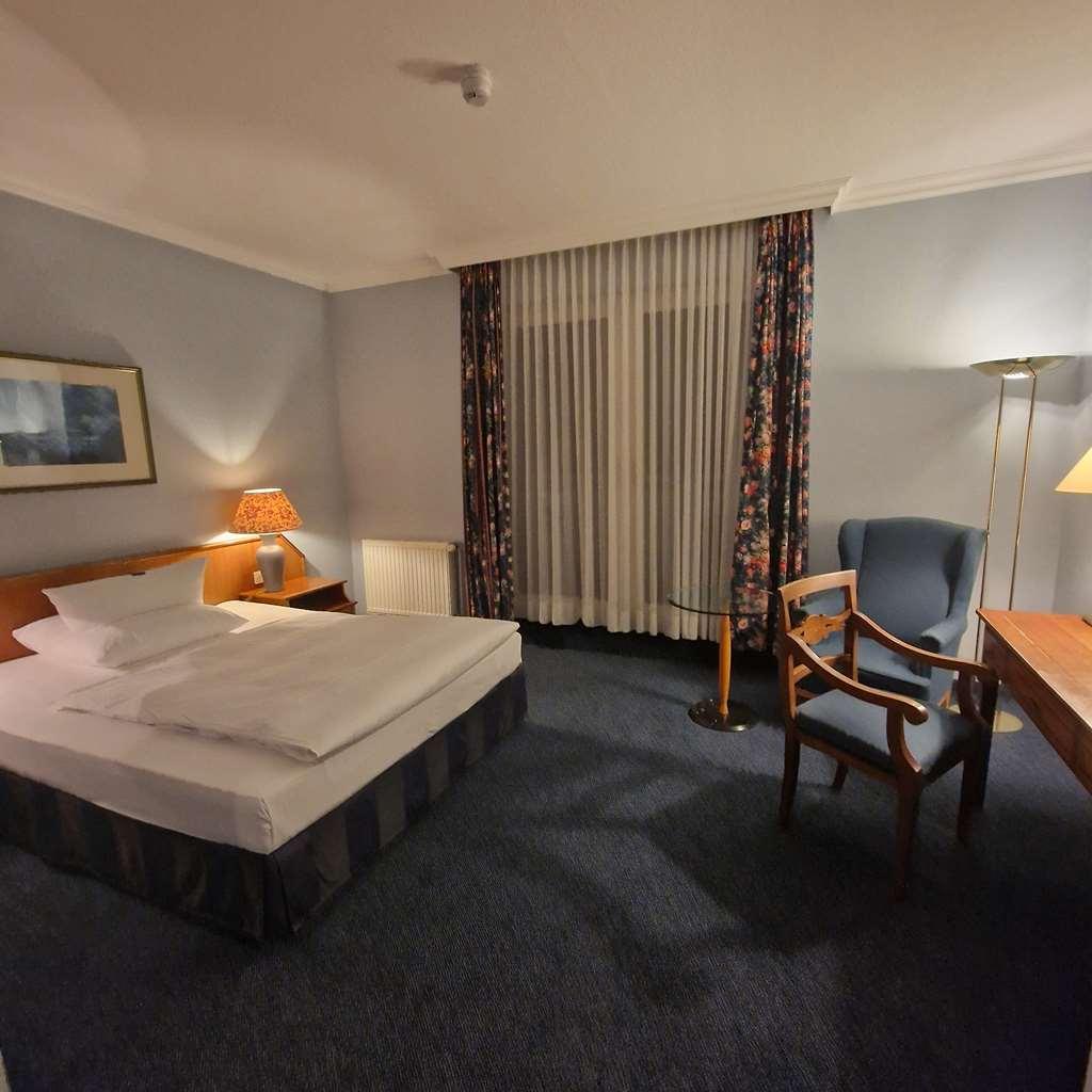 Hotel Ratswaage Magdeburg Room photo